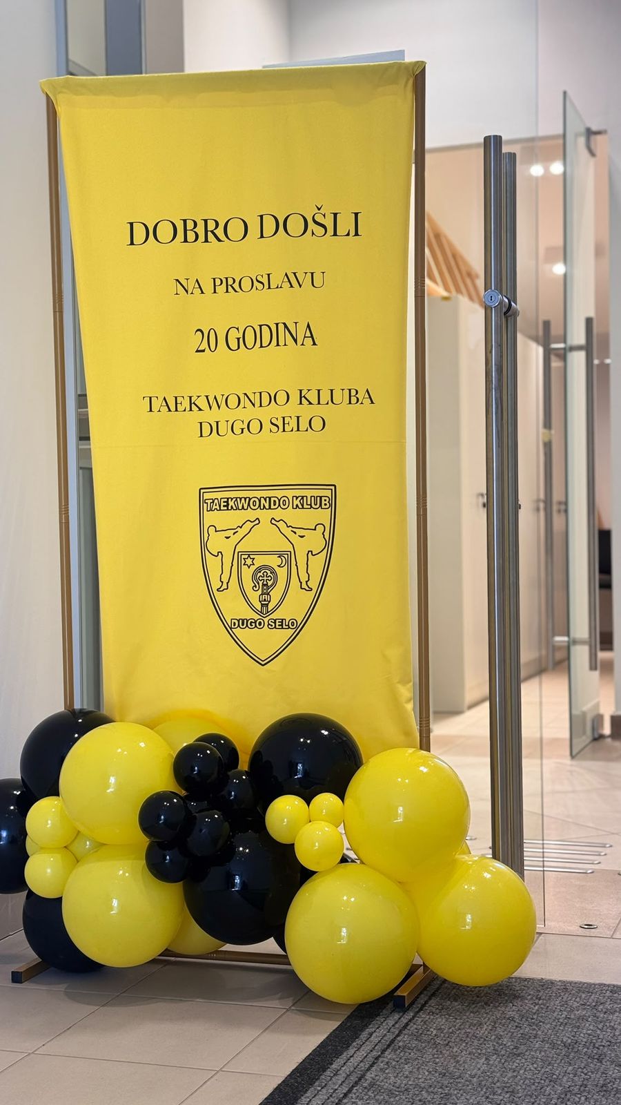 Natpis dobrodošlice na proslavu 20 godina Taekwondo kluba Dugo Selo