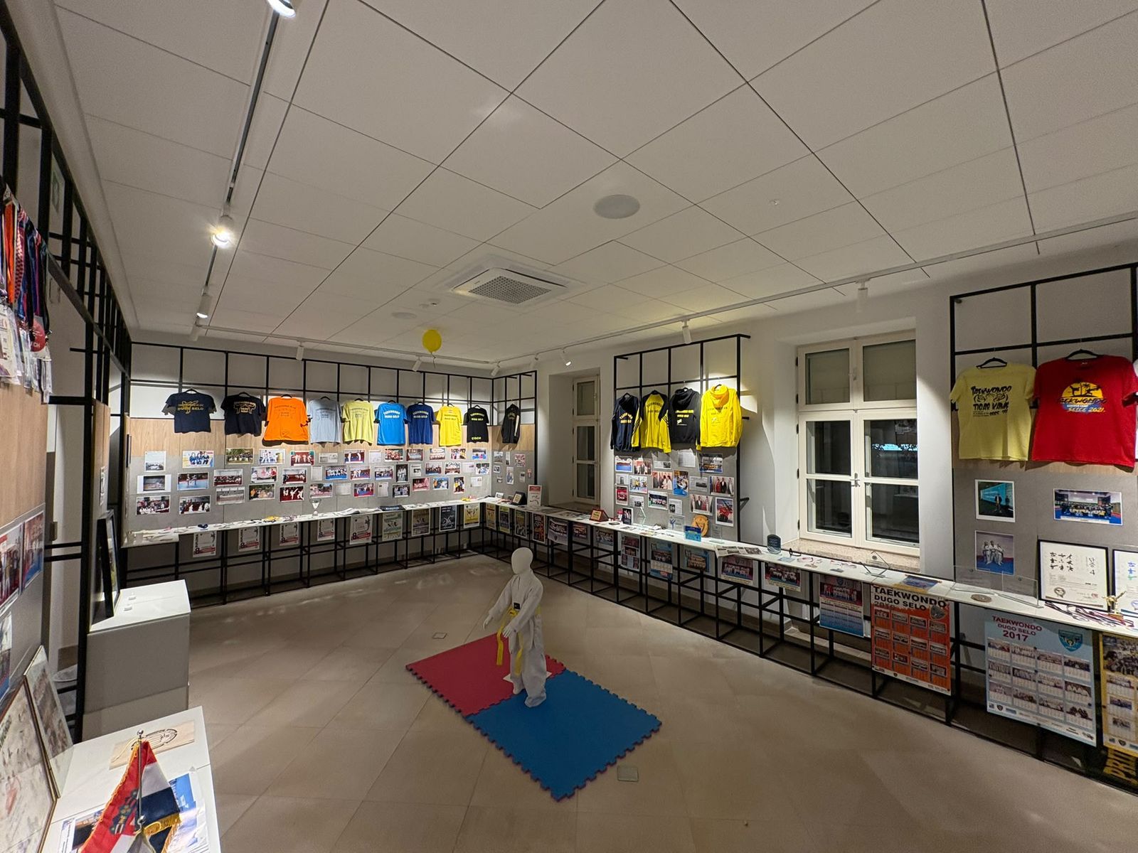 Izložba povodom 20. obljetnice u galerijskom prostoru KIC-a