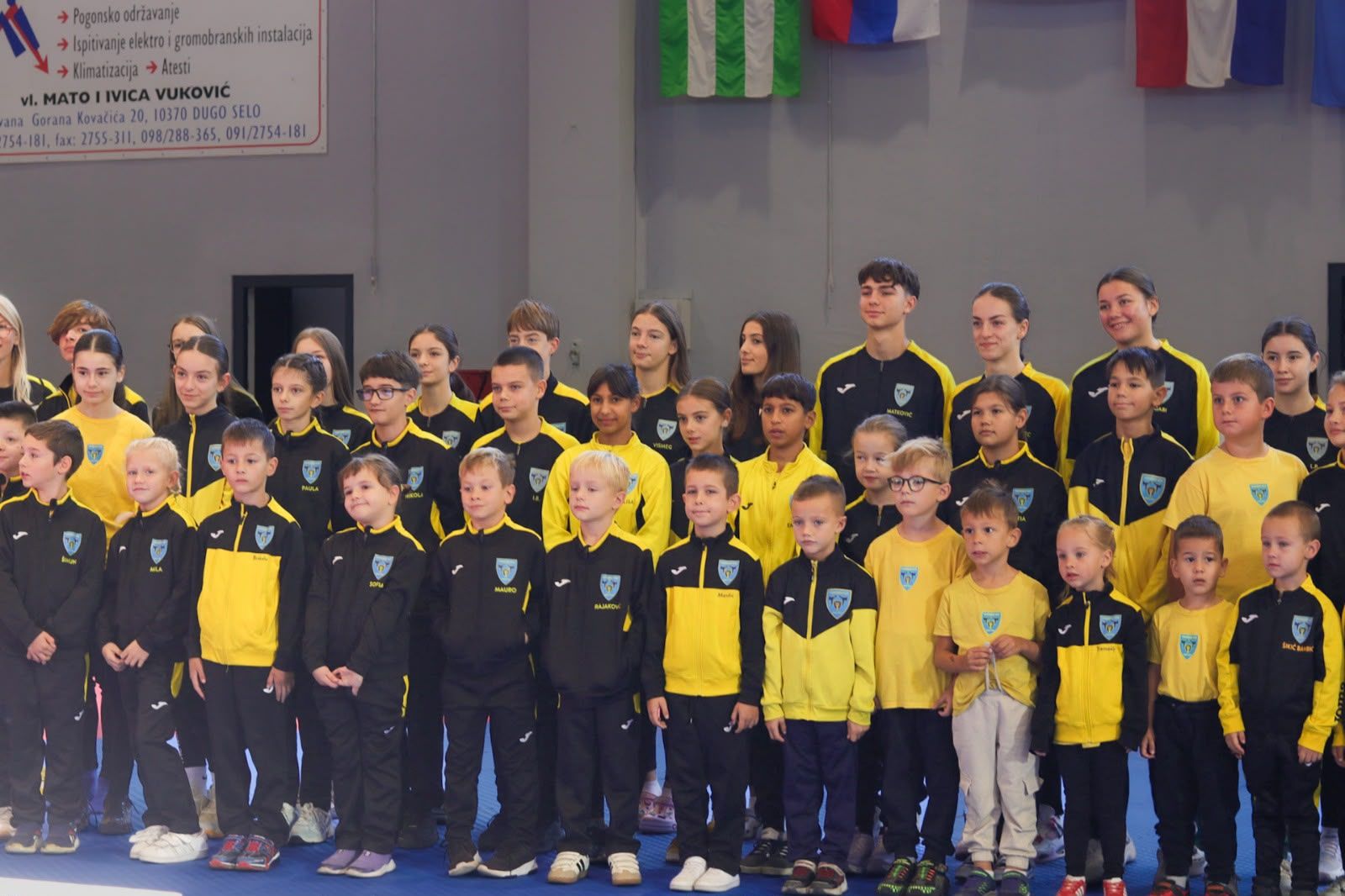 Natjecatelji Taekwondo kluba Dugo Selo na otvorenju turnira