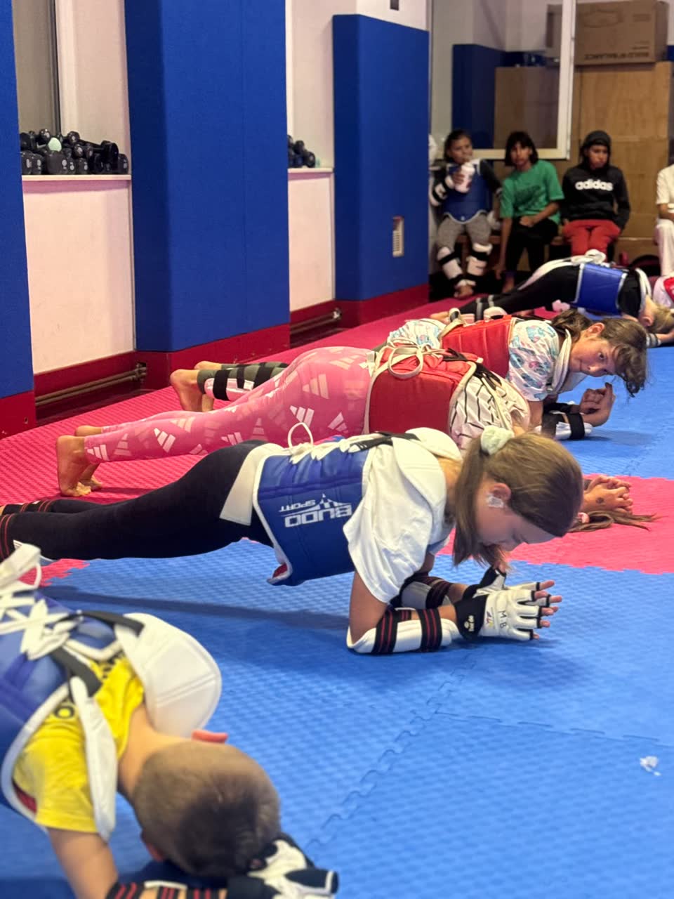 Trening mladih natjecatelja kluba (mali borci)