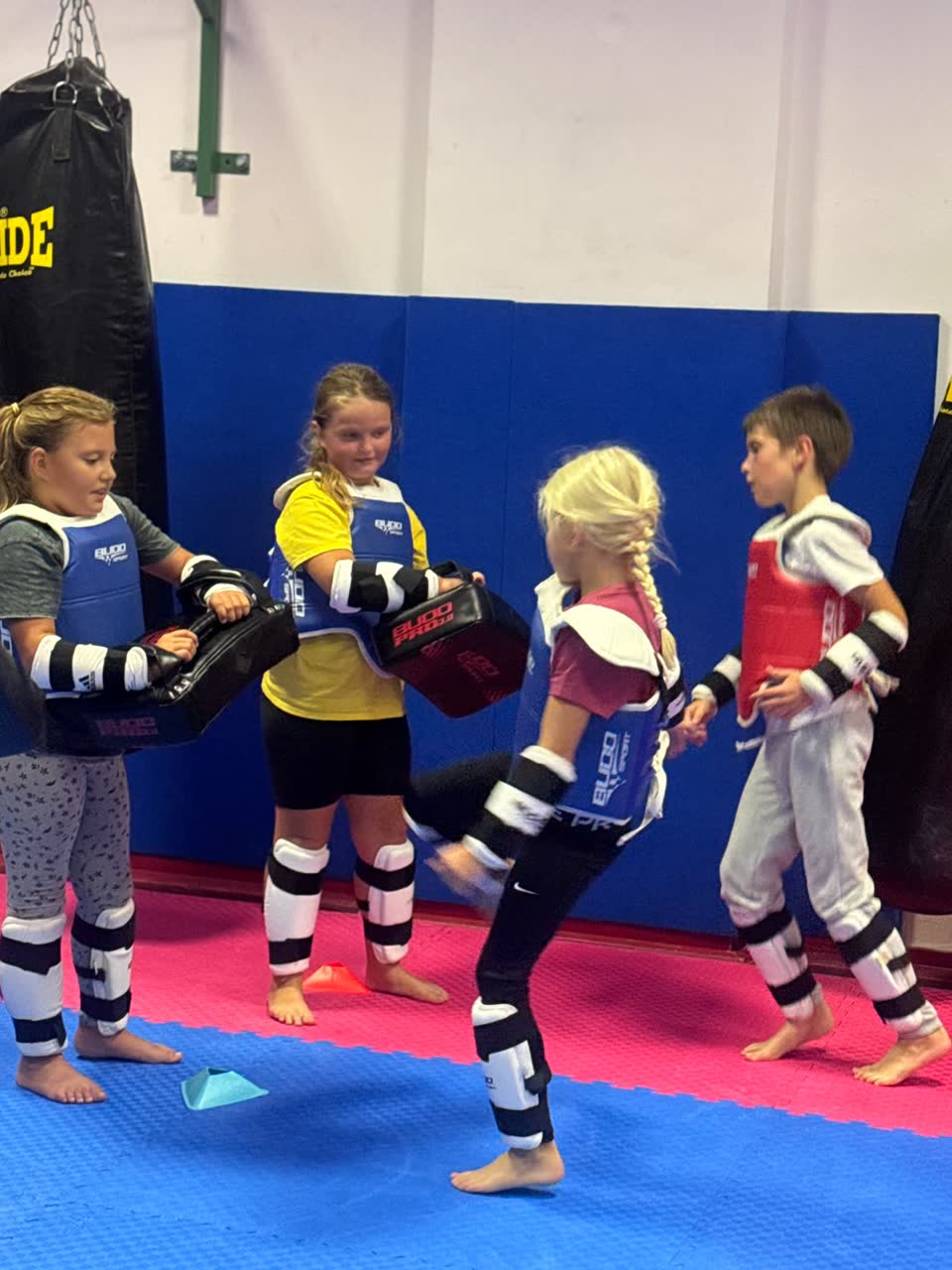 Trening mladih natjecatelja kluba (mali borci)