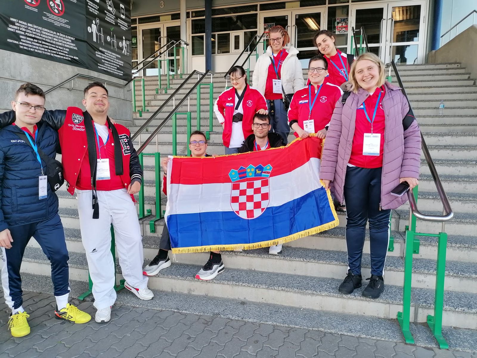 Hrvatska ekipa sa zastavom u Tallinnu
