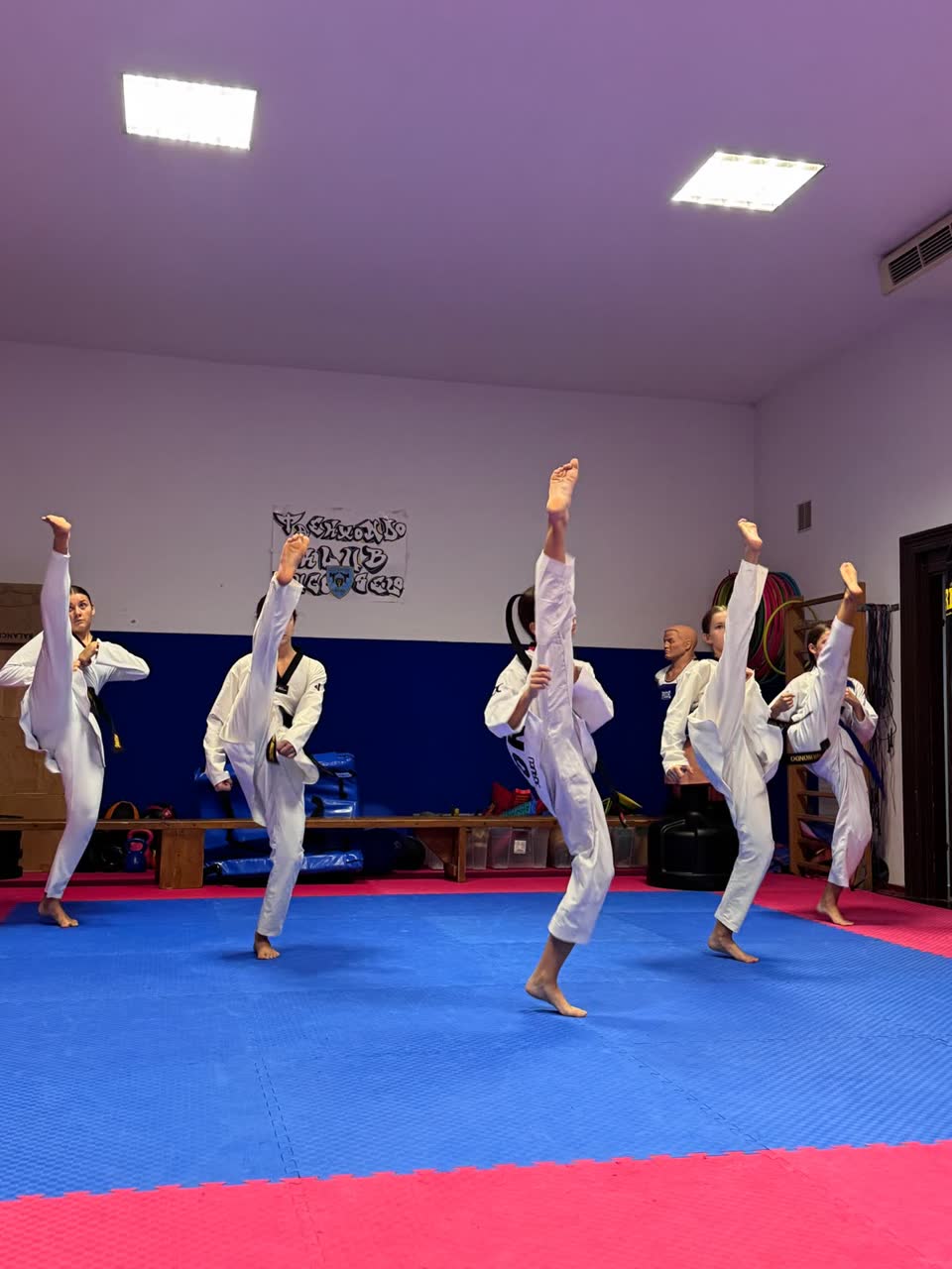 Trening starijih natjecatelja kluba